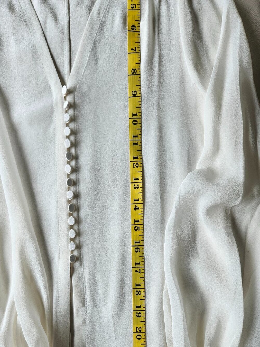 NWOT Ralph Lauren 100% Mulberry Silk V-Neck Button-Up Blouse White - Size S/M - Picture 9 of 12